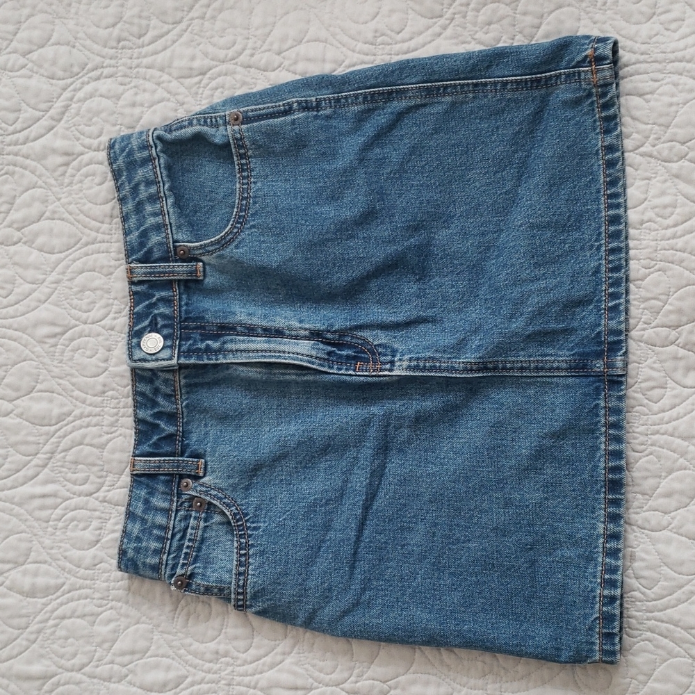 Denim skirt